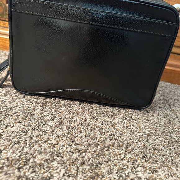 Gucci Black Clutch Vintage Or Men’s or Women’s Toiletry Bag - Red Inside - Picture 1 of 16